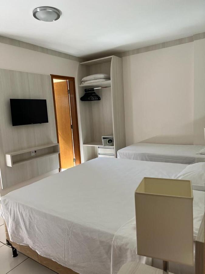 Golden Dolphin Grand Hotel Suite Particular กัลดัสโนวัส ภายนอก รูปภาพ